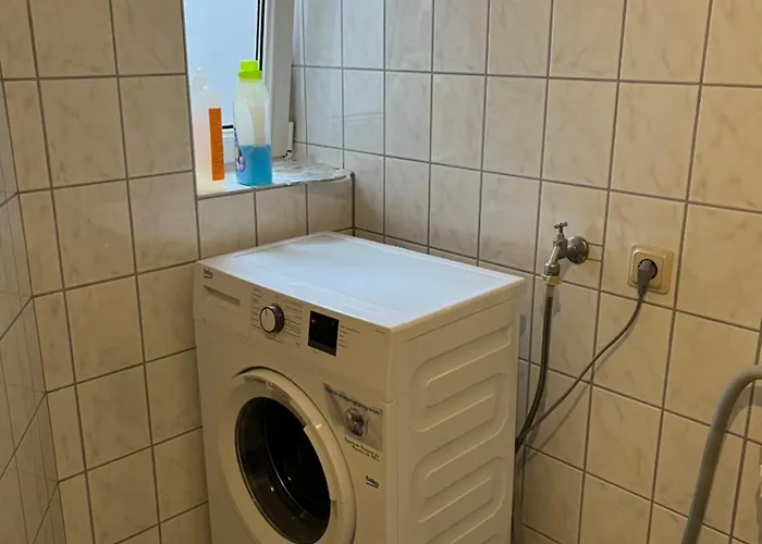 Lägenhet Monteurswohnung In Der Mitte Deutschlands Nahe Der A3 Hunfelden